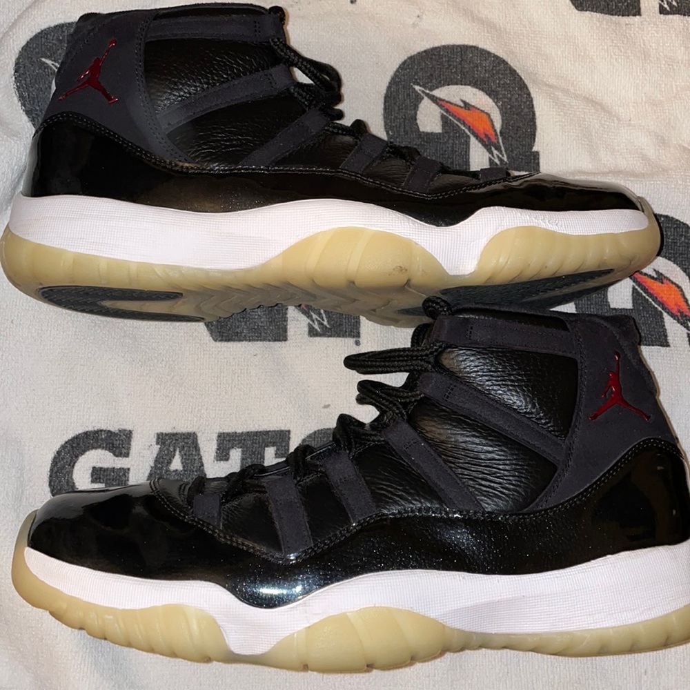 Jordan retro 11’s 72-10’s December 2015 release